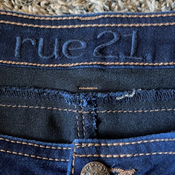 Rue21 High Waist Shorts - Picture 2 of 5